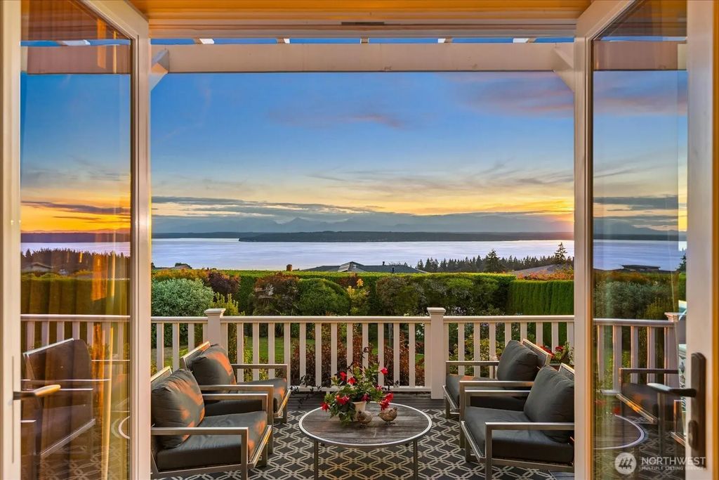 18311 8th Avenue Nw, Shoreline