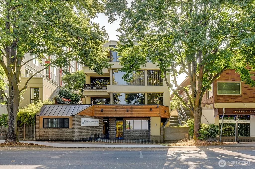 5038 California Avenue Sw 1, Seattle