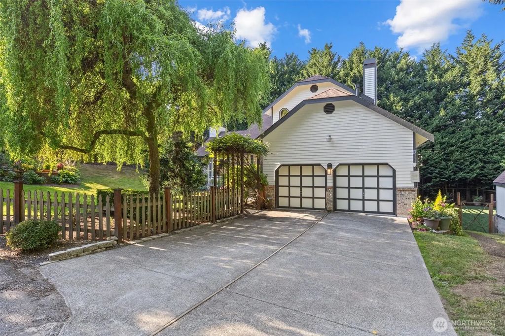 2119 242nd Street Sw, Bothell