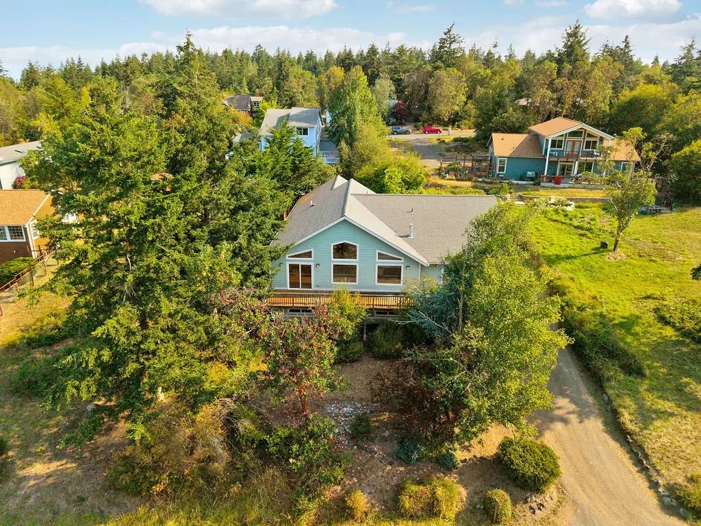 5391 Cape George Road, Port Townsend