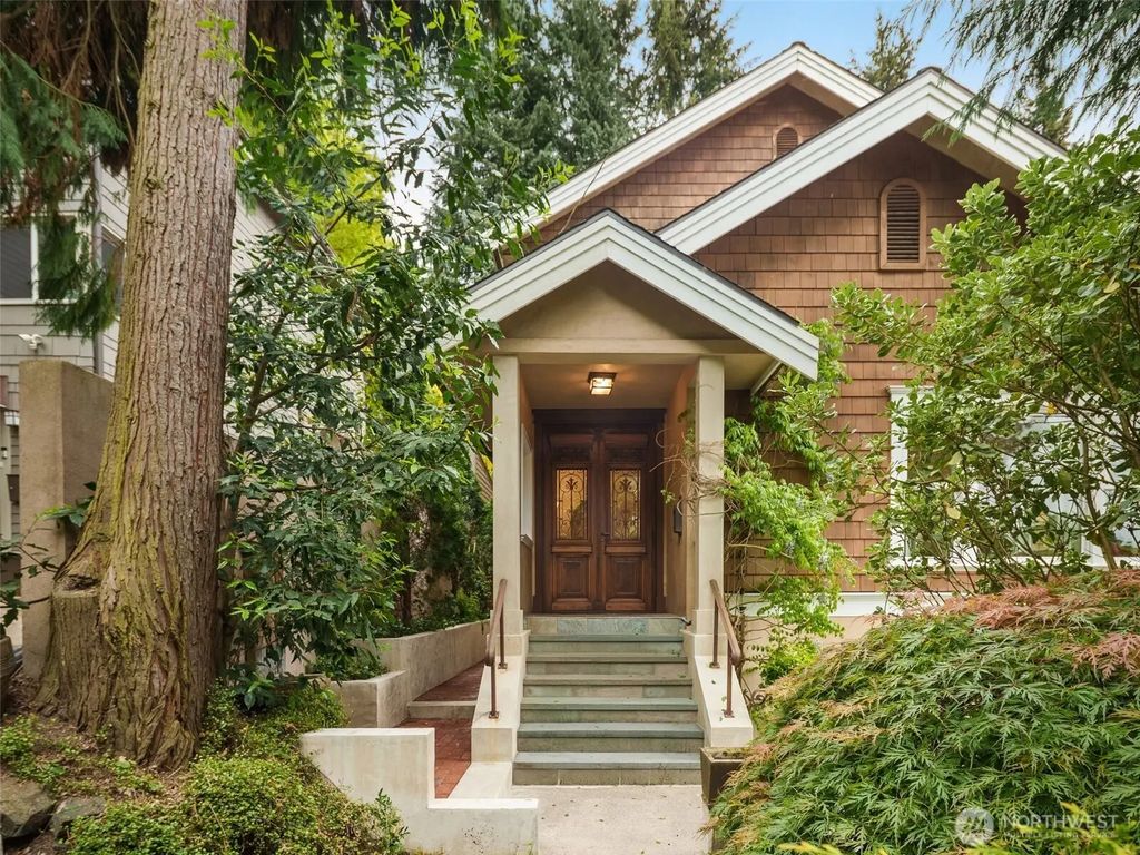 1007 W Newell Street, Seattle