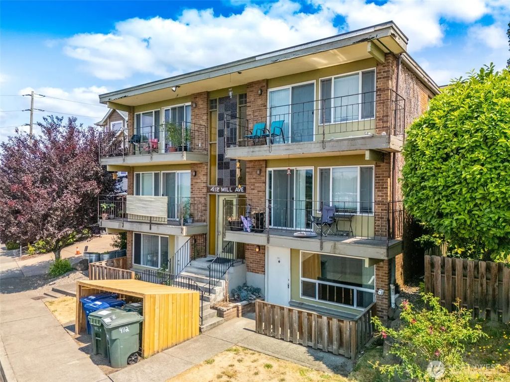 412 Mill Avenue S, Renton