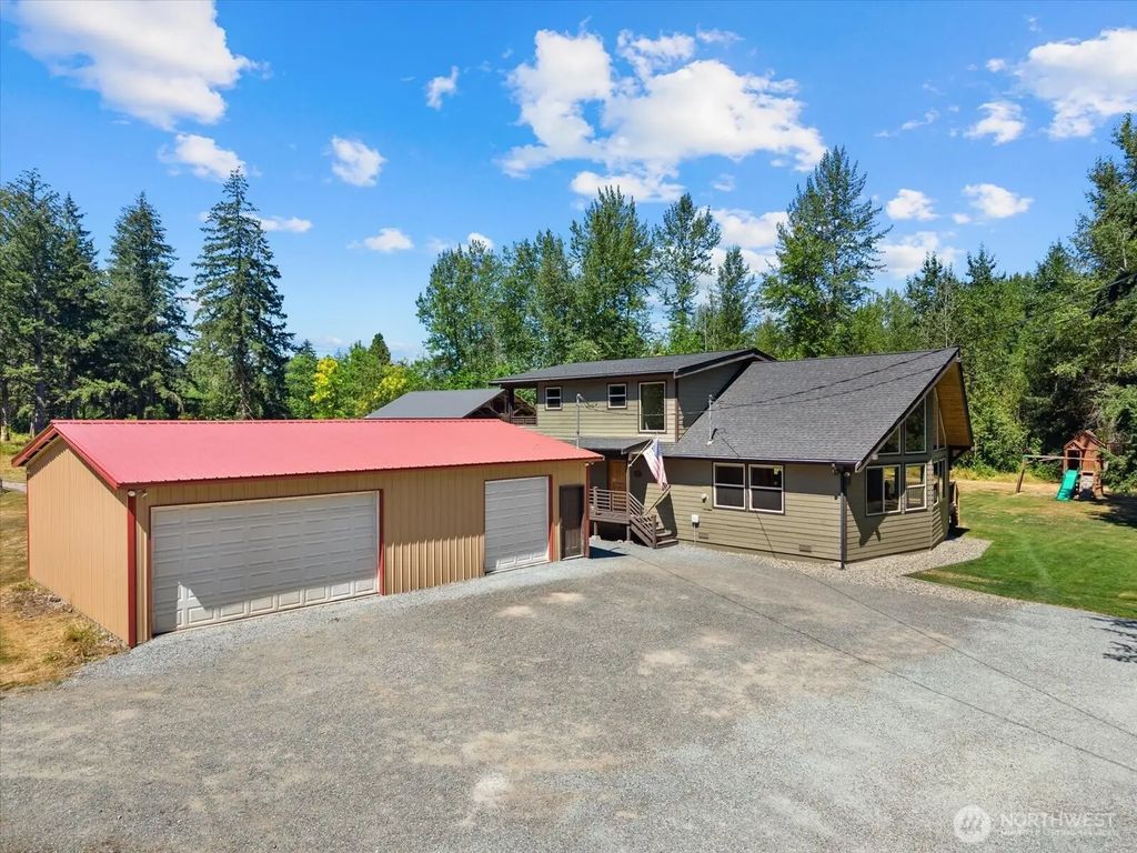 21710 78th Avenue E, Graham