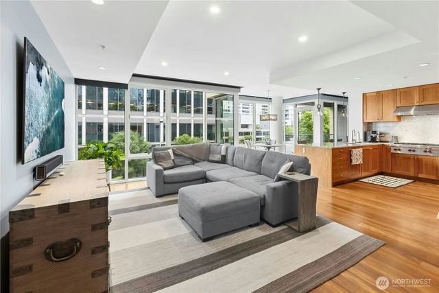 10700 Ne 4th St 434, Bellevue