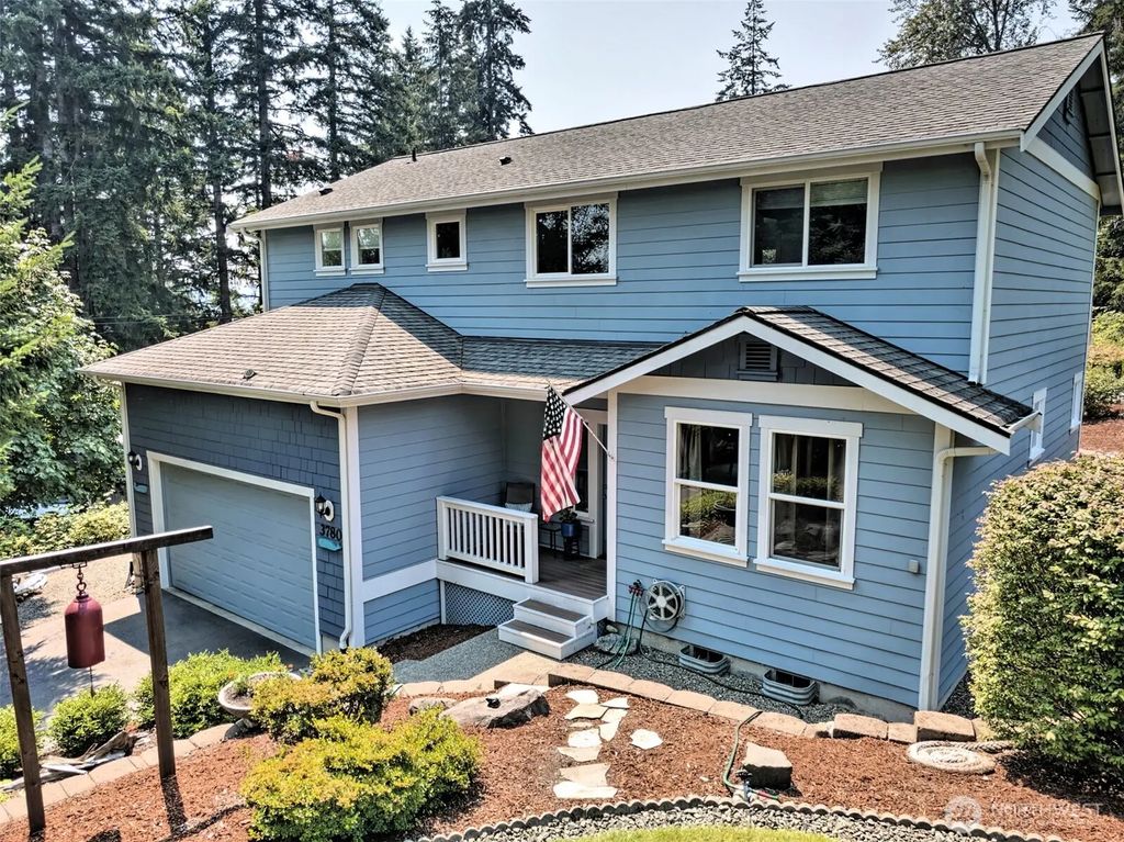 3780 Ne North Shore Road, Belfair