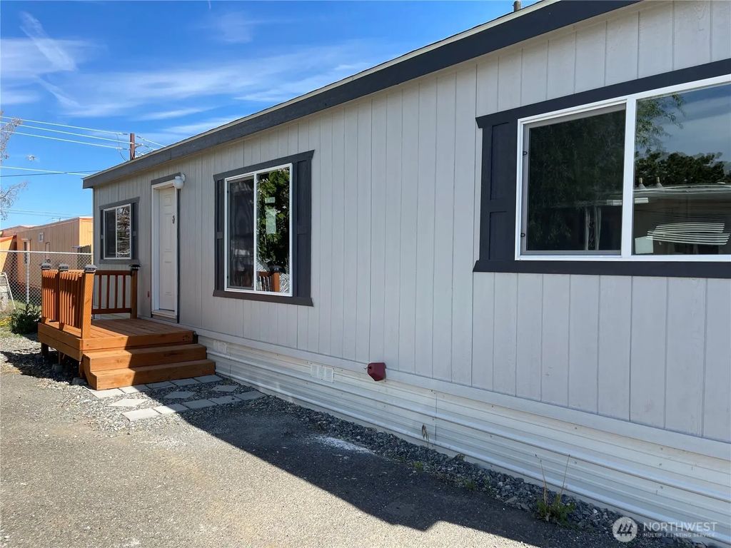 2700 Fruitvale Boulevard 14, Yakima