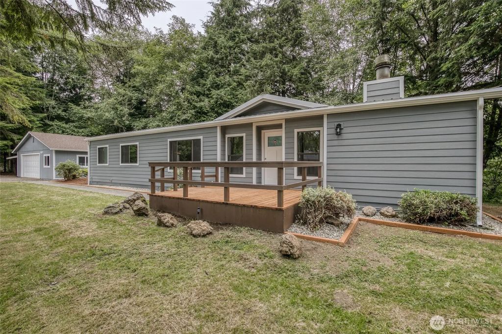 112 Schrader Lane, Aberdeen