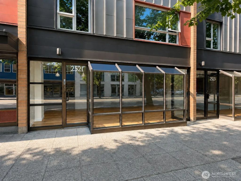 2521 1st Avenue (r), Seattle