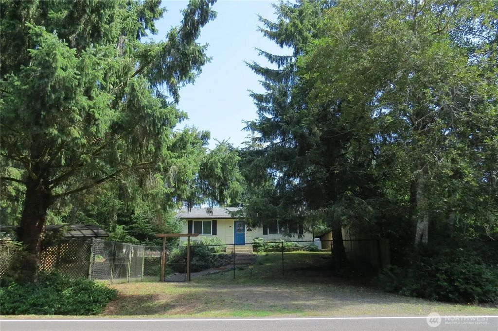 770 Duck Lake Drive Se, Ocean Shores