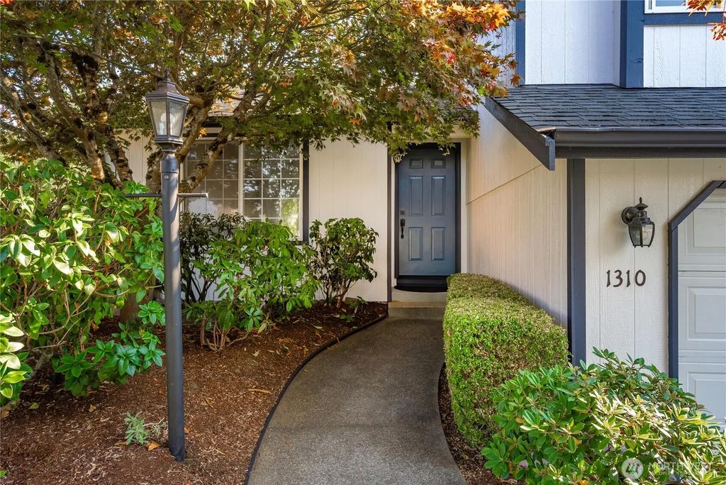 1310 S 94th Street, Tacoma