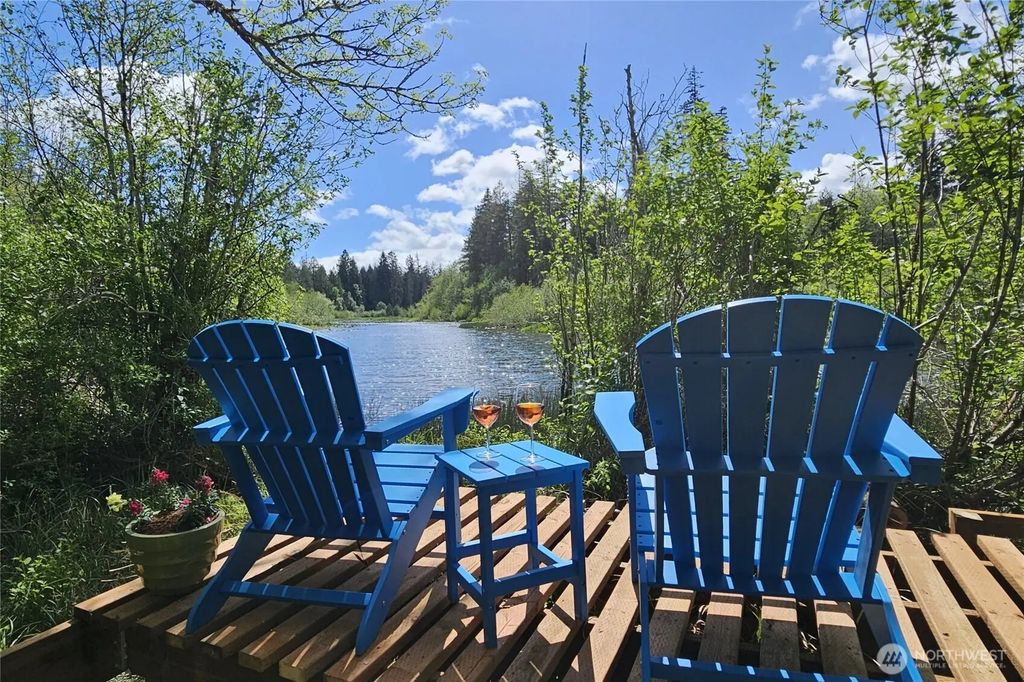 103 W Lamezia Terme Place, Shelton