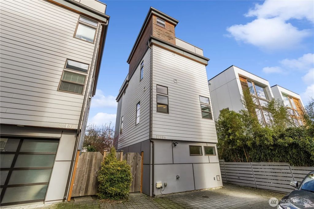 2216 Nw 63rd Street B, Seattle