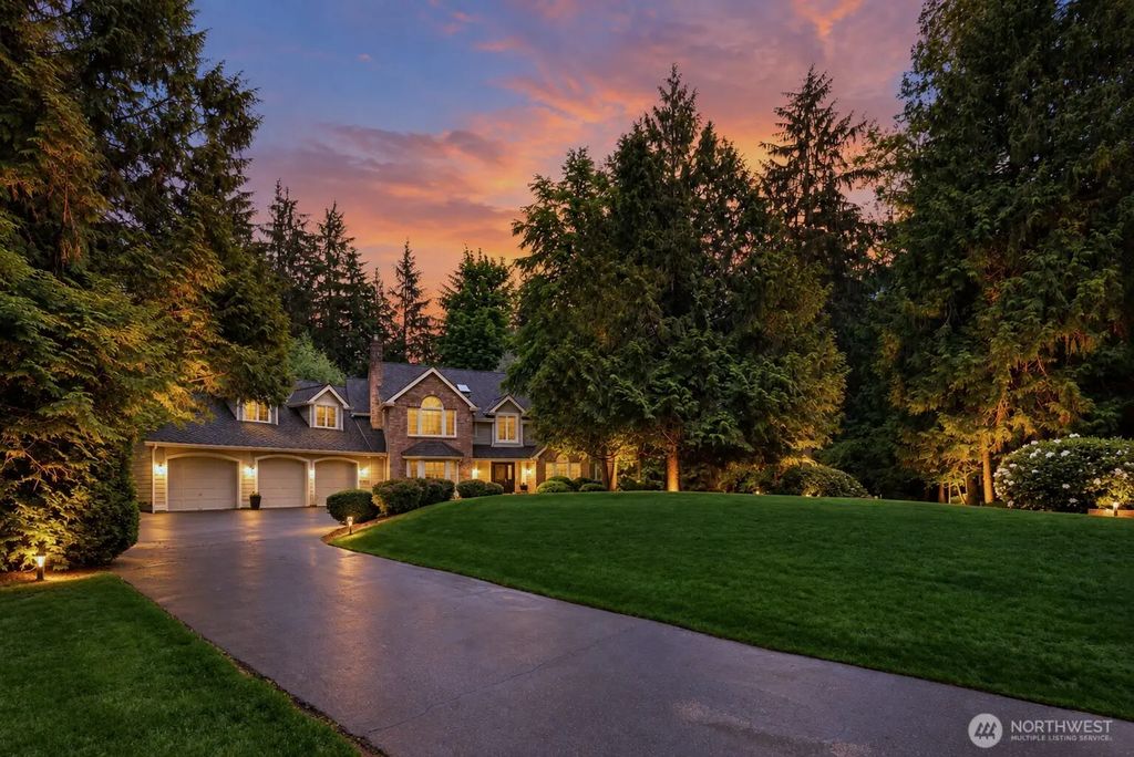 14214 216th Avenue Ne, Woodinville