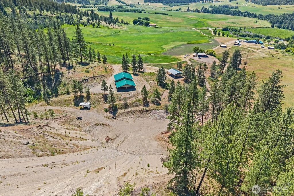 5793 Fruitland Valley Road, Fruitland