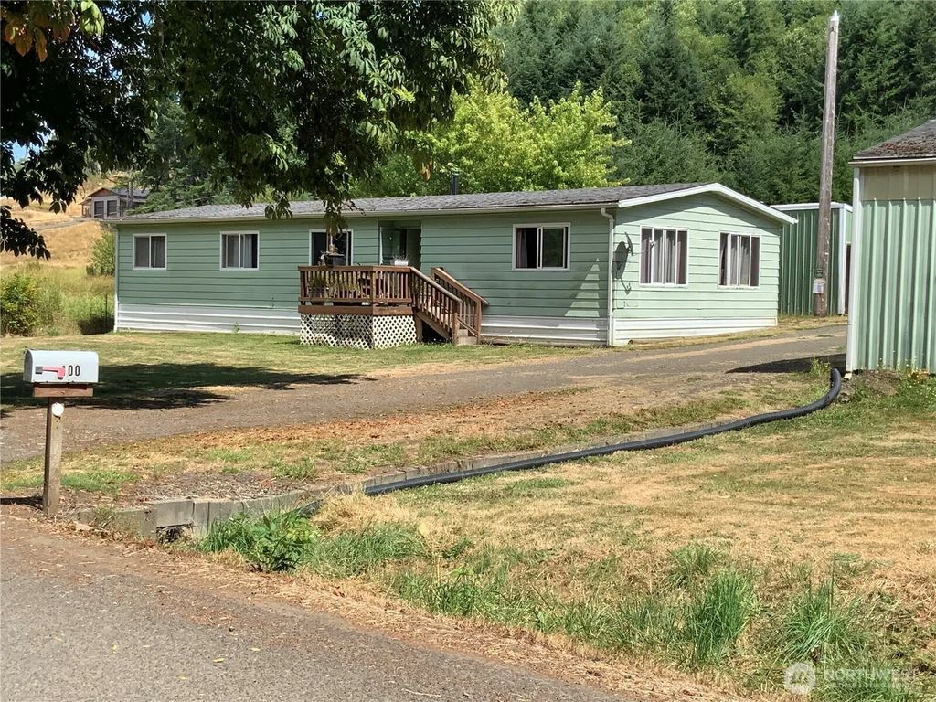 100 Half Moon Creek Road, Raymond
