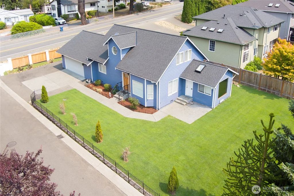 9320 220th Street Sw, Edmonds