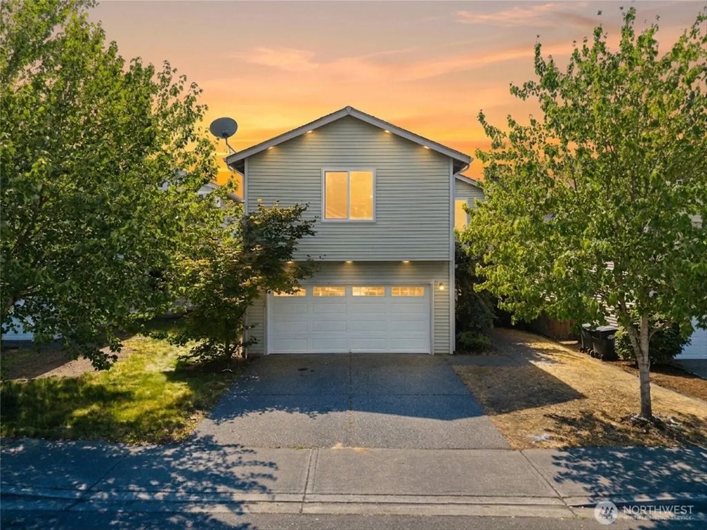5102 200th Street Ct E, Spanaway