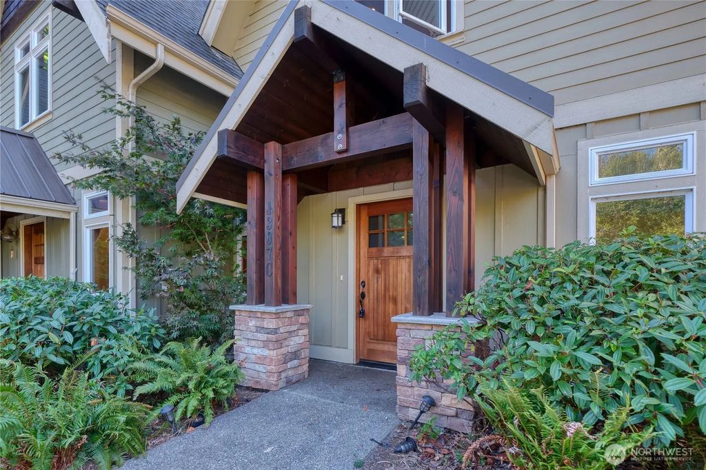 1307 Pelican Pl C, Point Roberts