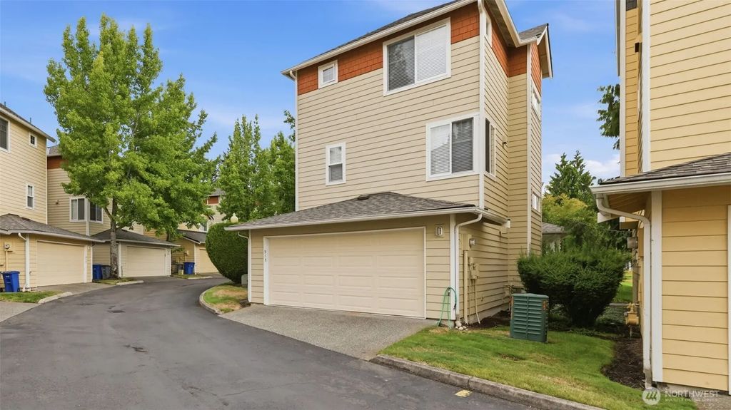 515 225th Place Ne 33, Sammamish