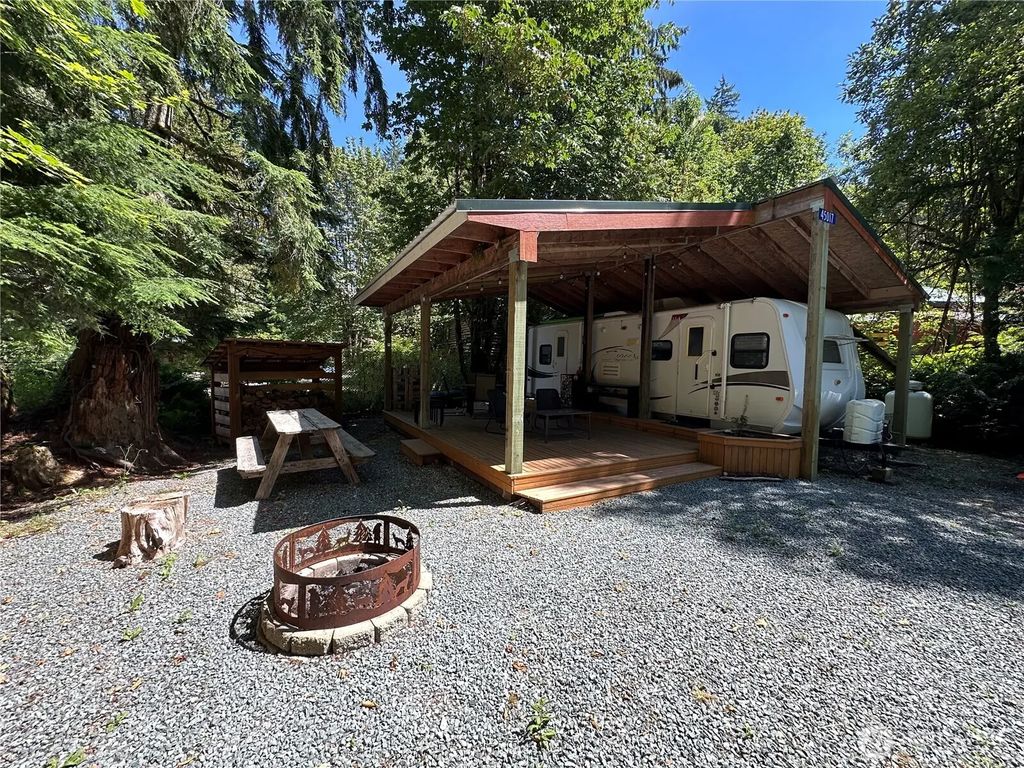 45017 Kachess Trail, Concrete