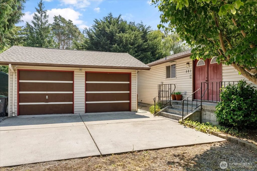581 Olympic View Drive, Coupeville