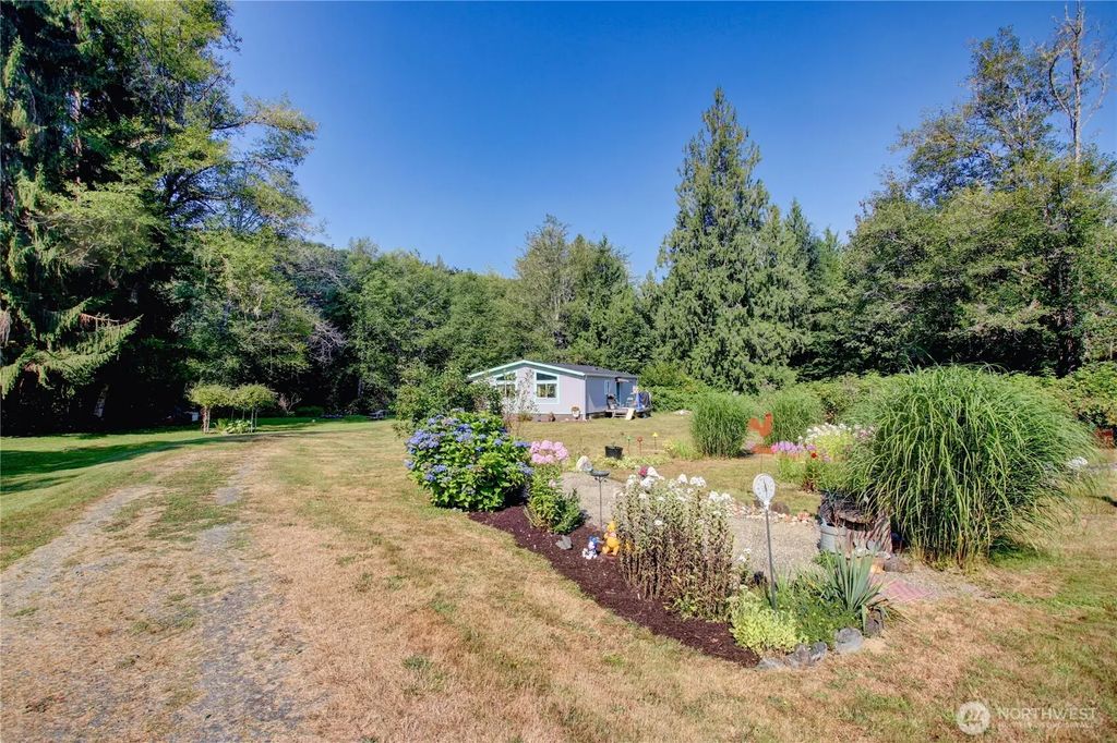 8840 Haystack Road, Concrete
