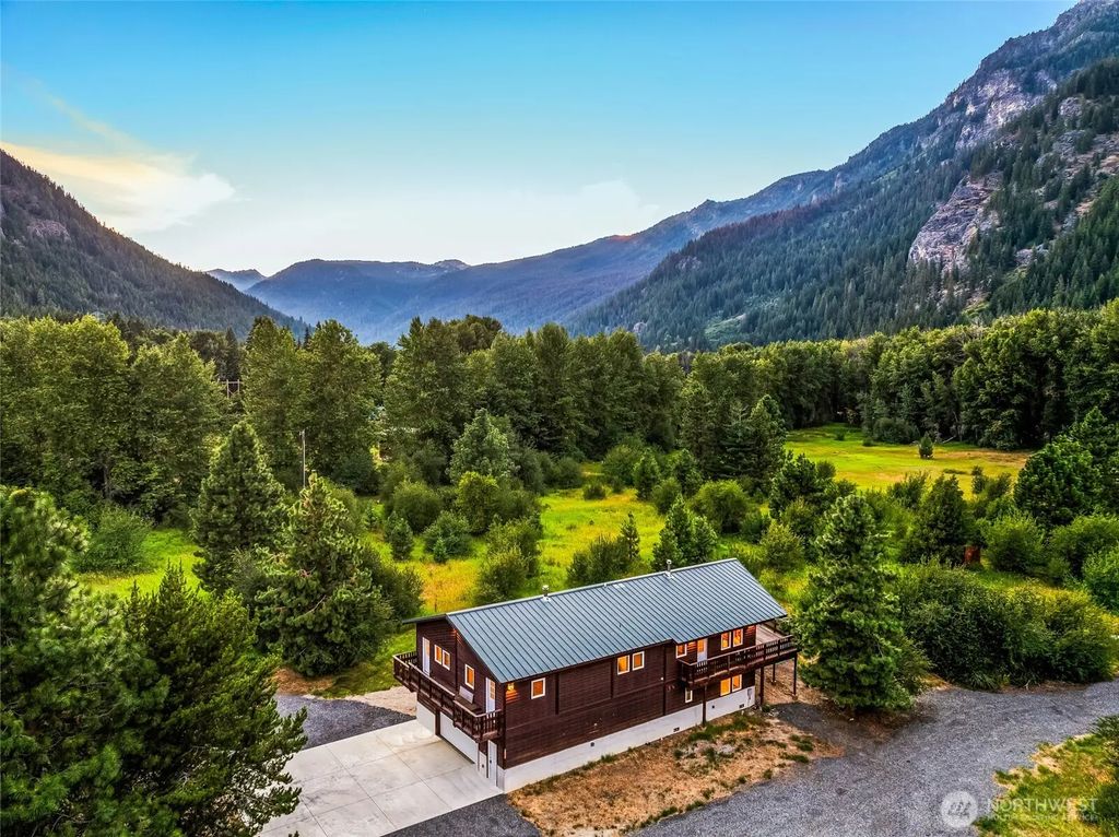 18595 Us Highway 2, Leavenworth