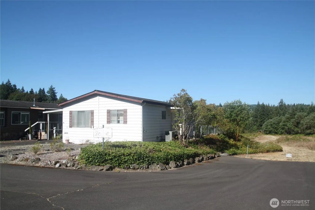 102 Sereno Circle Drive, Bremerton