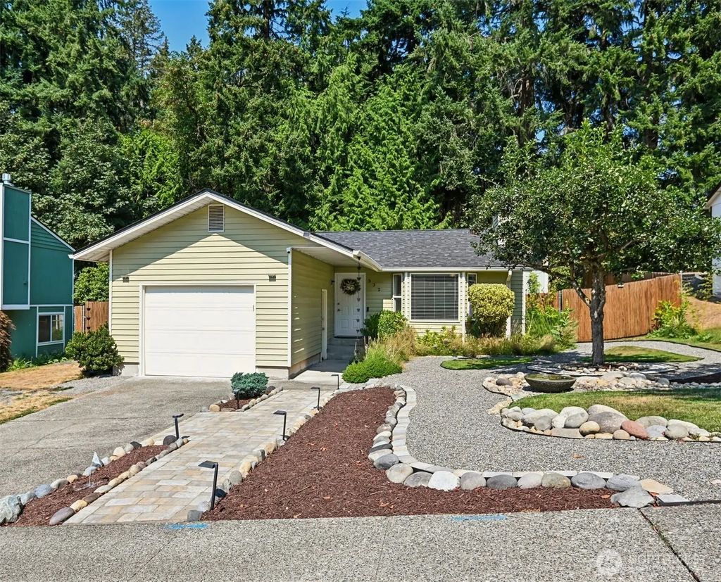 332 S 314th Place, Federal Way