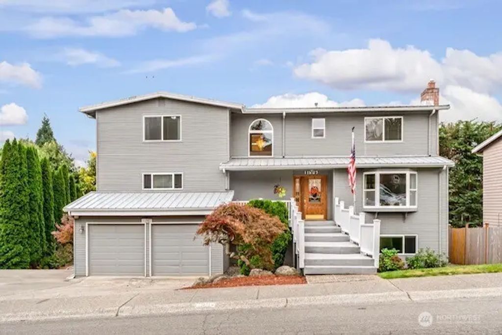 11907 Ne 133rd Place, Kirkland