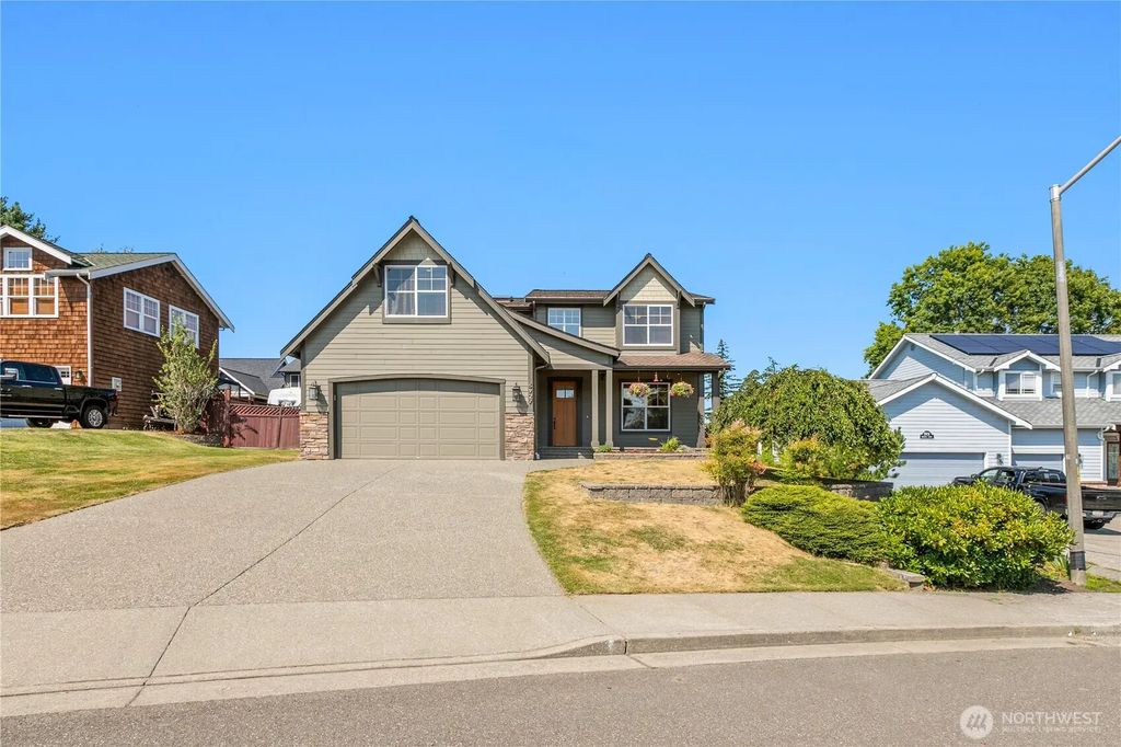 5927 Birdseye Court, Ferndale