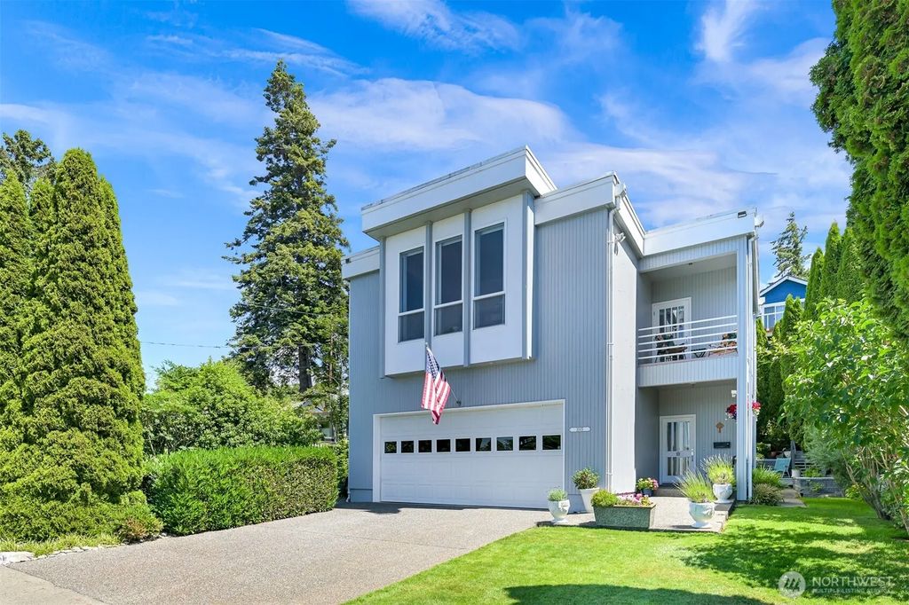 1005 11th Street, Bellingham