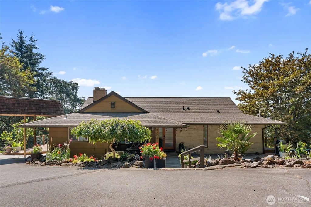 1606 Se Aust Manor Drive, Chehalis
