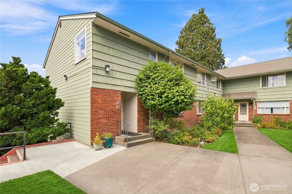 901 N Forest St 135, Bellingham