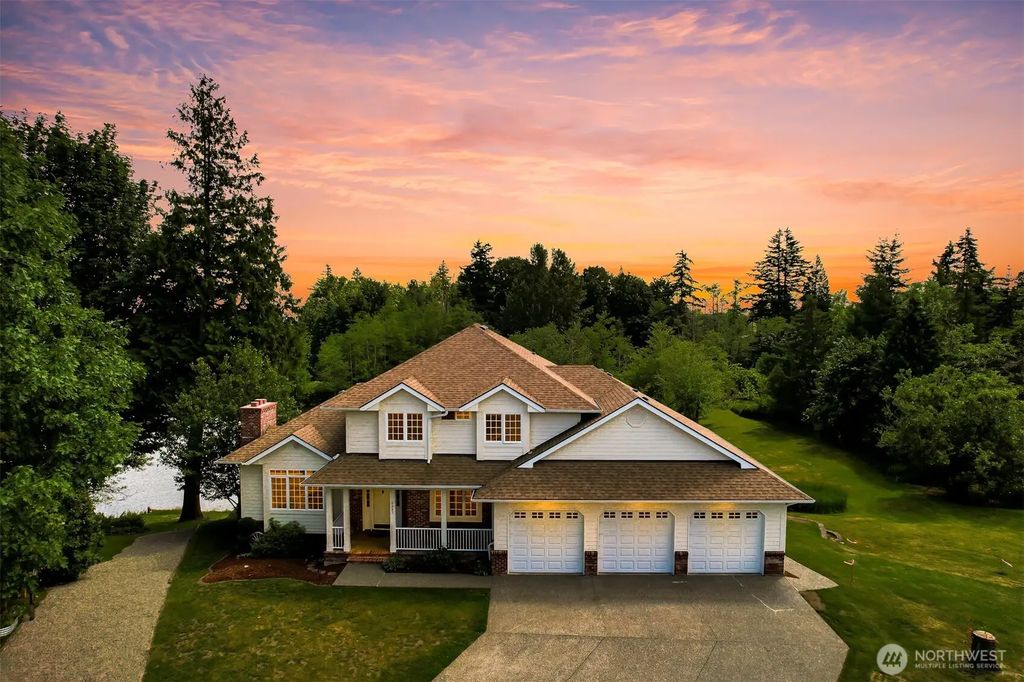 5887 Bay Pine Court, Ferndale