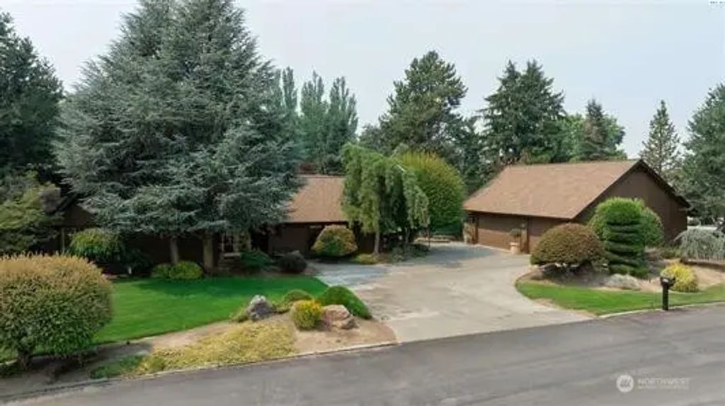 820 Meadowlark Lane S, Othello