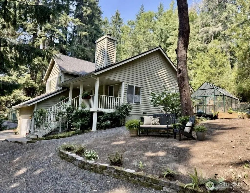 15944 Ne Lemolo Shore Drive, Poulsbo