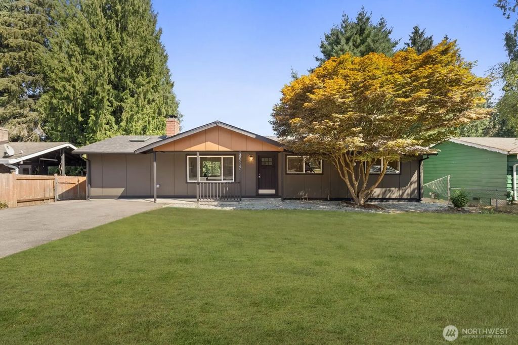 30420 2nd Avenue S, Federal Way