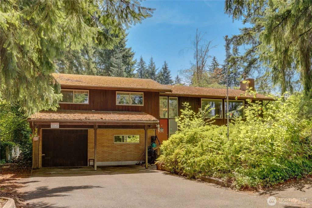 2118 80th Street E, Tacoma