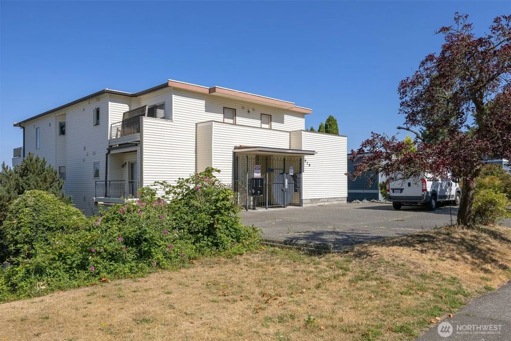 919 High Street 101, Bellingham