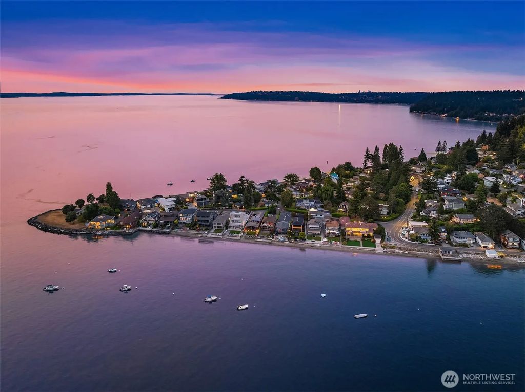 3705 Sw 171st Street, Burien