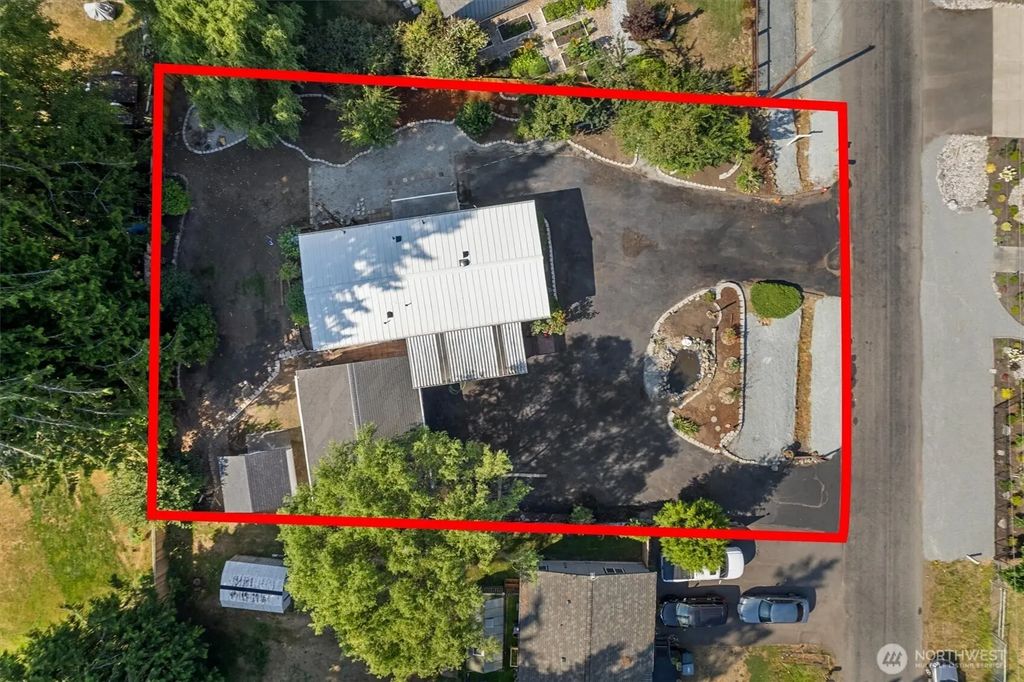 13816 51st Avenue E, Tacoma