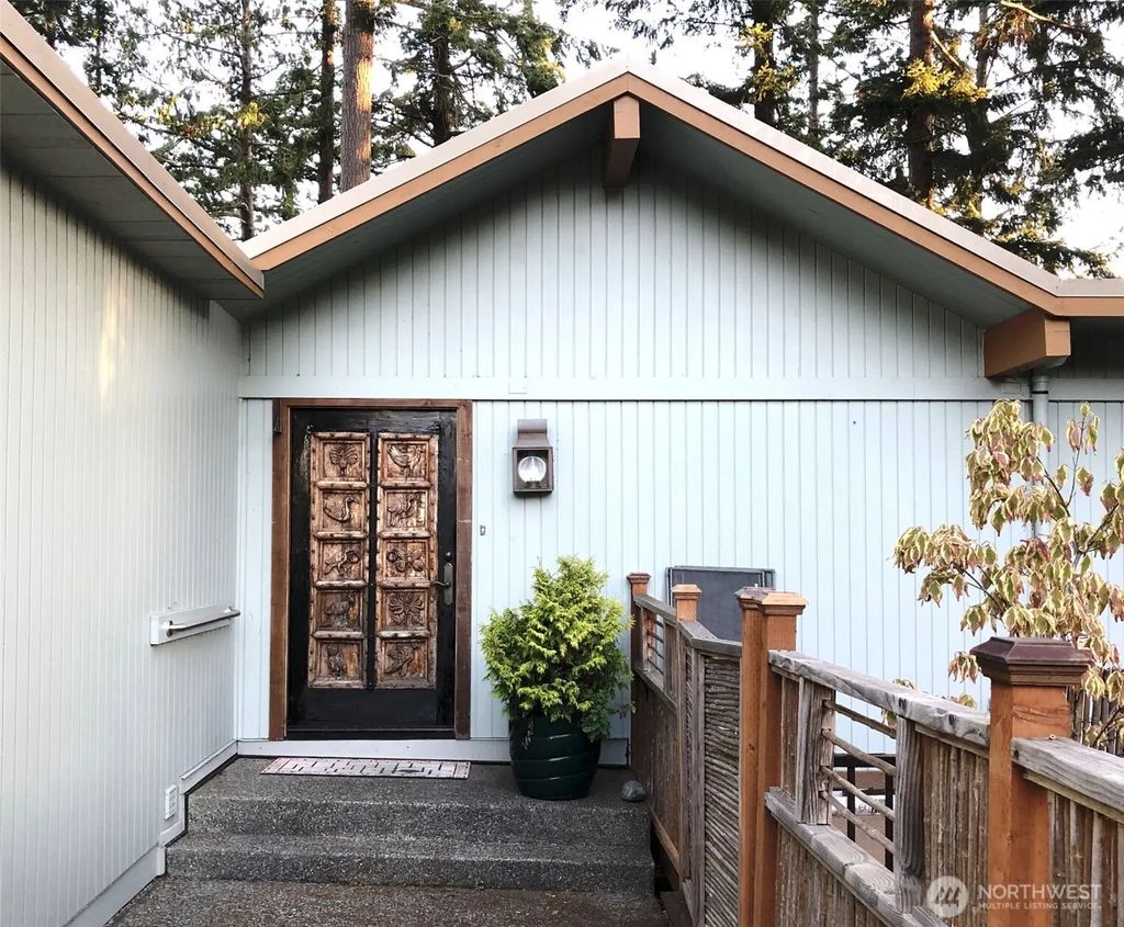 3155 Fox Spit Road, Langley