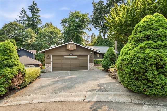14327 Ne 84th Court, Redmond
