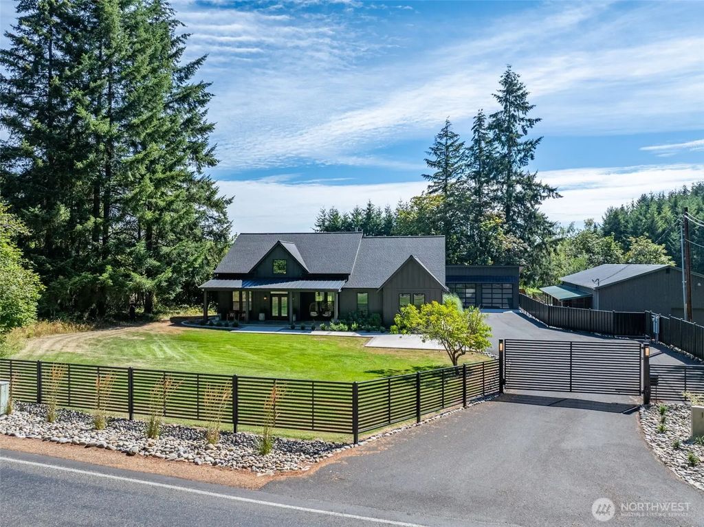 160 Devereese Road, Chehalis