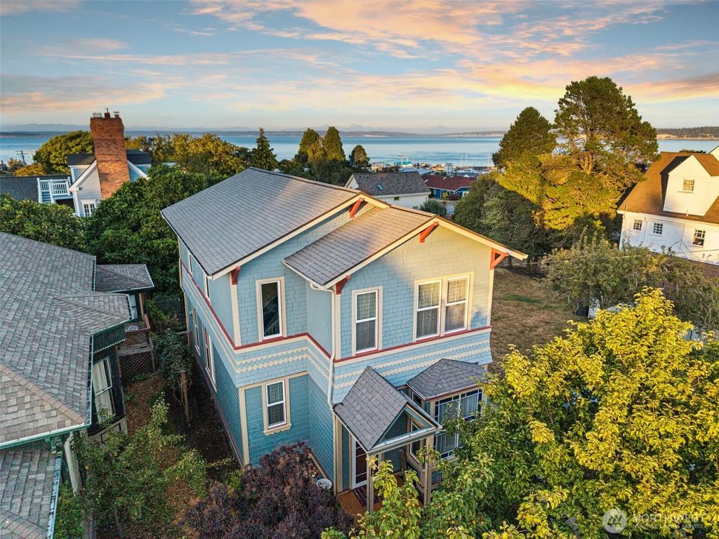 530 Adams Street, Port Townsend