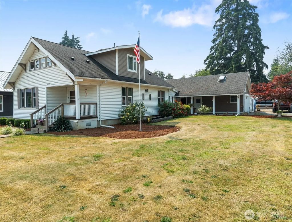 403 2nd Avenue Ne, Napavine