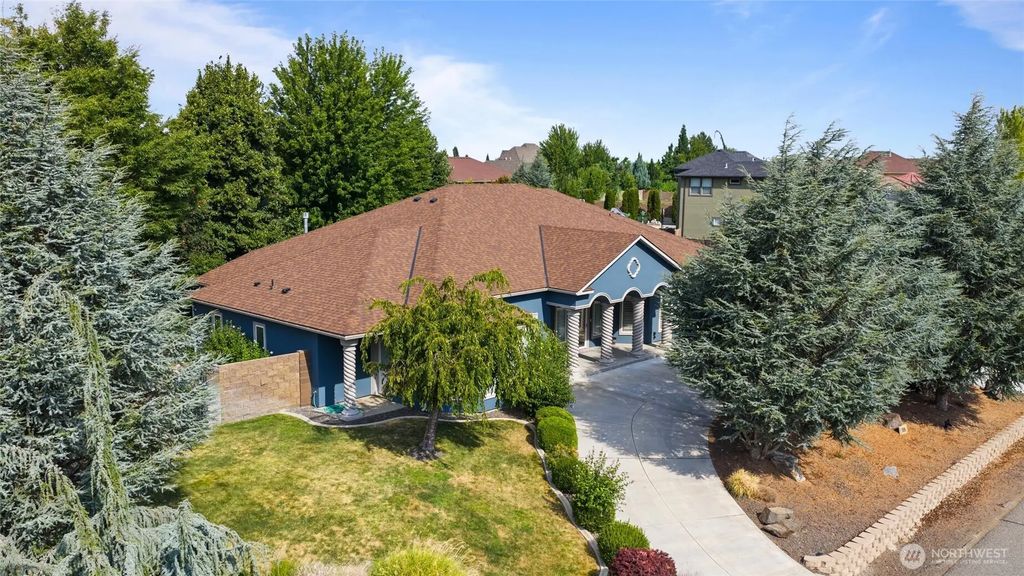 1191 Pinto Loop, Richland