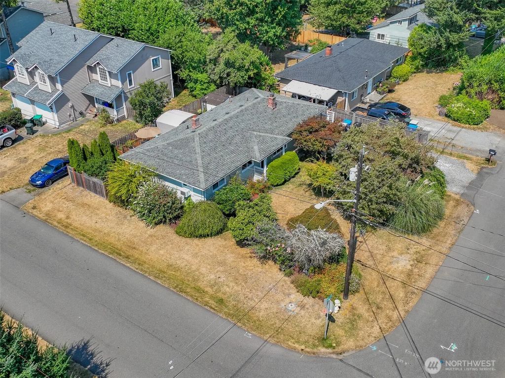 1815 Curtis Court Se, Lacey