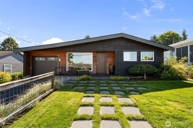 927 Nw 105th Street, Seattle